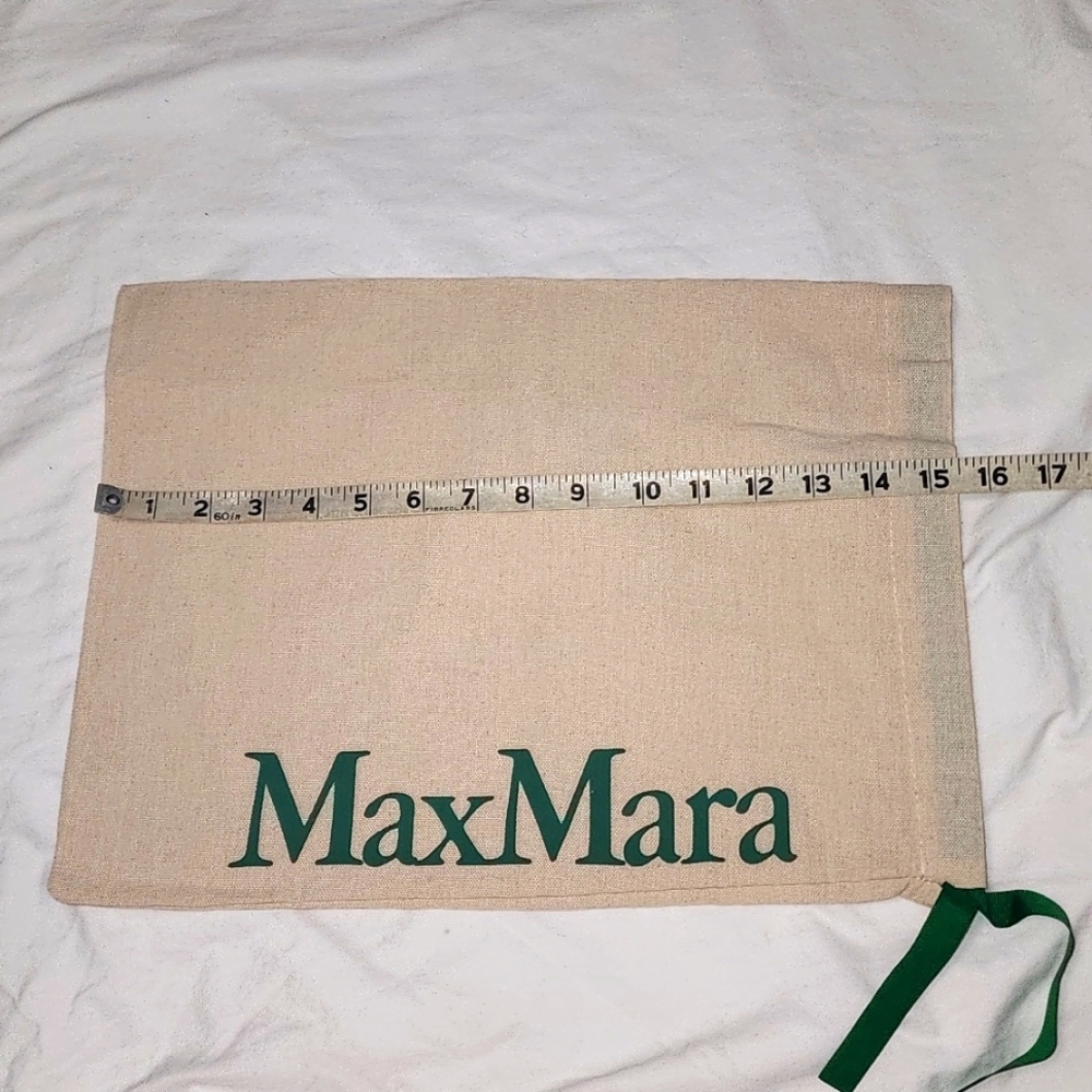 MaxMara Dust Bag - Picture 2 of 3